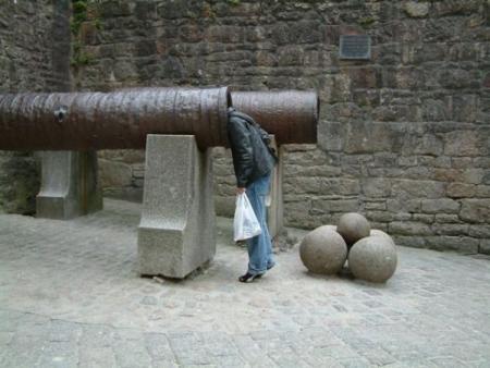 .............................